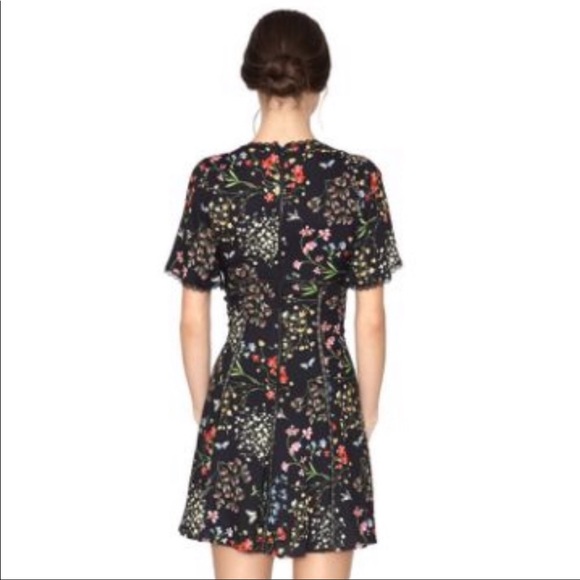 Alice + Olivia ‘Amara’ 🌷 Mini Dress - Picture 5 of 12